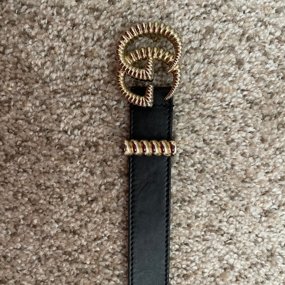 Gucci belt